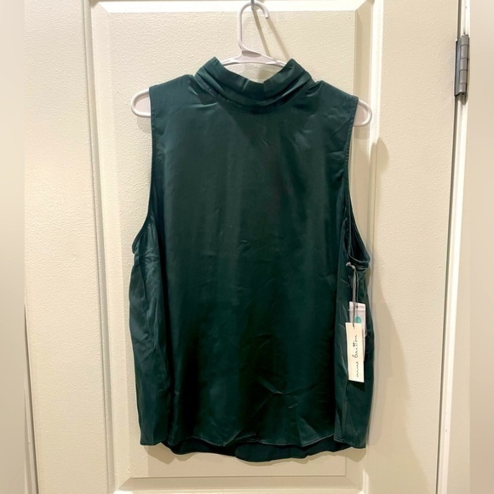NEW…Nine Britton Green Sleeveless High Neck Button Blouse
